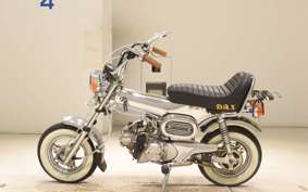 HONDA DAX 50 2025 ST50
