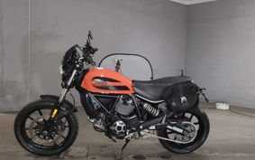 DUCATI SCRAMBLER SIXTY2 KA00A