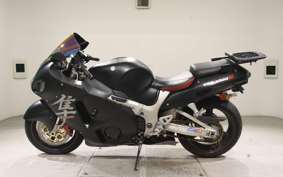 SUZUKI GSX-1300R HAYABUSA 2001