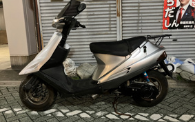 SUZUKI ADDRESS V100 CE11A