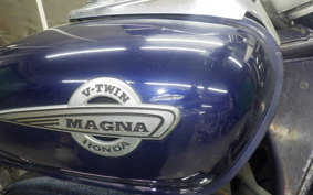 HONDA MAGNA 250 2015 MC29