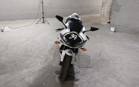 YAMAHA YZF-R1 2004 RN13