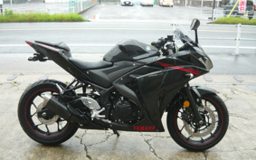 YAMAHA YZF-R25 RG10J