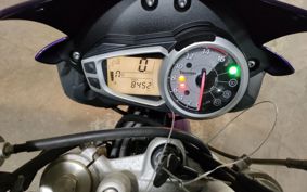 TRIUMPH STREET TRIPLE 2012 TMD406