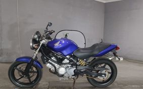 HONDA VTR 250 MC33