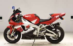 YAMAHA YZF-R1 2000