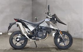 KTM 690 SUPERMOTO R 2007 L1S40