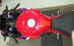 HONDA CBR600RR 2024 PC40