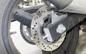 SUZUKI GSR250