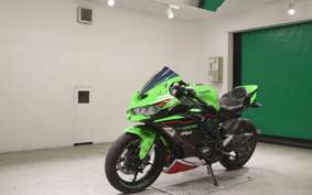 KAWASAKI ZX-25R ZX250E