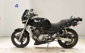 KAWASAKI BALIUS 250 Gen.2 2015 ZR250B