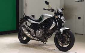 SUZUKI GLADIUS 2013 VK58A