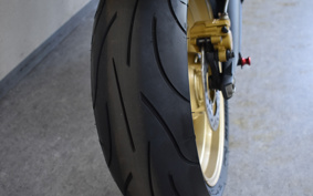 TRIUMPH STREET TRIPLE R 2010 TMD416