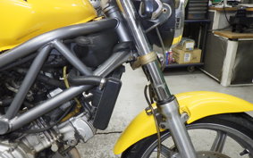 HONDA VTR 250 2024 MC33