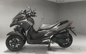 YAMAHA TRICITY 300 SH15J