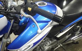 SUZUKI GSR250 2017