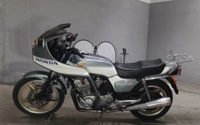 HONDA CB900 BOLDOR 2025 SC01