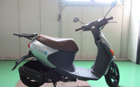 SUZUKI LETS4 CA41A