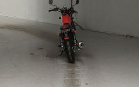 SUZUKI GLASS TRACKER BIG BOY NJ47A