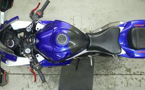 SUZUKI GSX-R750 2010