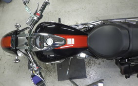 SUZUKI BOULEVARD M109R 2012