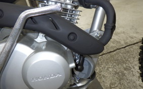 HONDA CRF125F JE03