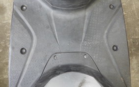 HONDA LEAD125-2ﾔﾈﾂｷ 1999 JK12