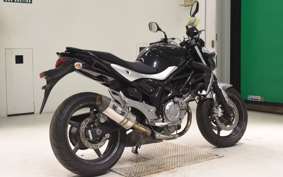 SUZUKI GLADIUS 2012 VK58A