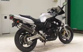 YAMAHA FZ400 1998 4YR