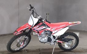 HONDA CRF125F JE03