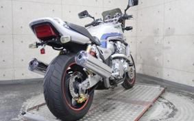 HONDA CB1300SF SUPER FOUR SC40