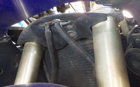 YAMAHA YZF-R1 2000 RN041