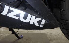 SUZUKI GSX250RA 2013