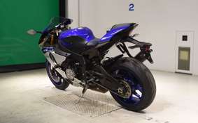 YAMAHA YZF-R1 2015