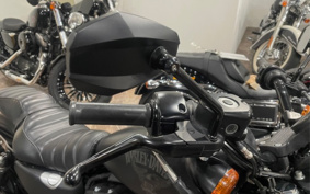 HARLEY XL883N 2016 LE2