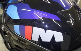 BMW M1000R 2024