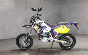 HONDA CRM250R MD24