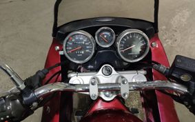 SUZUKI GSF750 2000 GR7EA