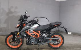 KTM 390 DUKE 2023 JPJ40