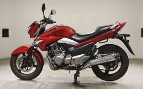 SUZUKI GSR250 2026
