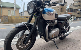 TRIUMPH BONNEVILLE T100 2020 DAD70G