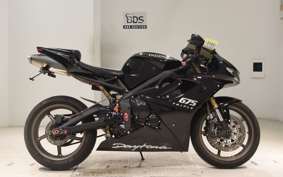 TRIUMPH DAYTONA 675 2009