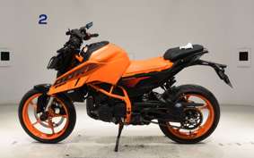 KTM 390 DUKE 2024