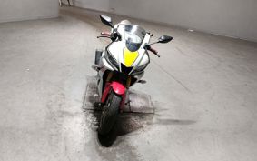 YAMAHA YZF-R25 RG10