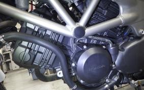 HONDA VTR 250 Gen. 2 2023 MC33