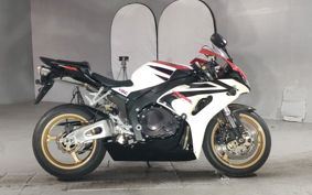 HONDA CBR1000RR SC57
