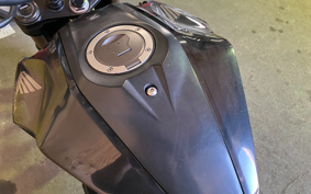 HONDA CB250R MC52