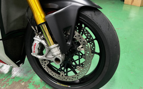 DUCATI STREET FIGHTER V4S 2021 1F00