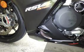 APRILIA RSV4 1100ファクトリ 2024