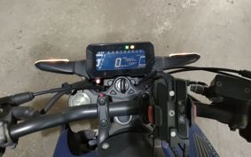 HONDA CB250R MC52